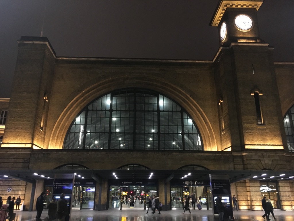 国王十字火车站（King's Cross railway station），1852年建