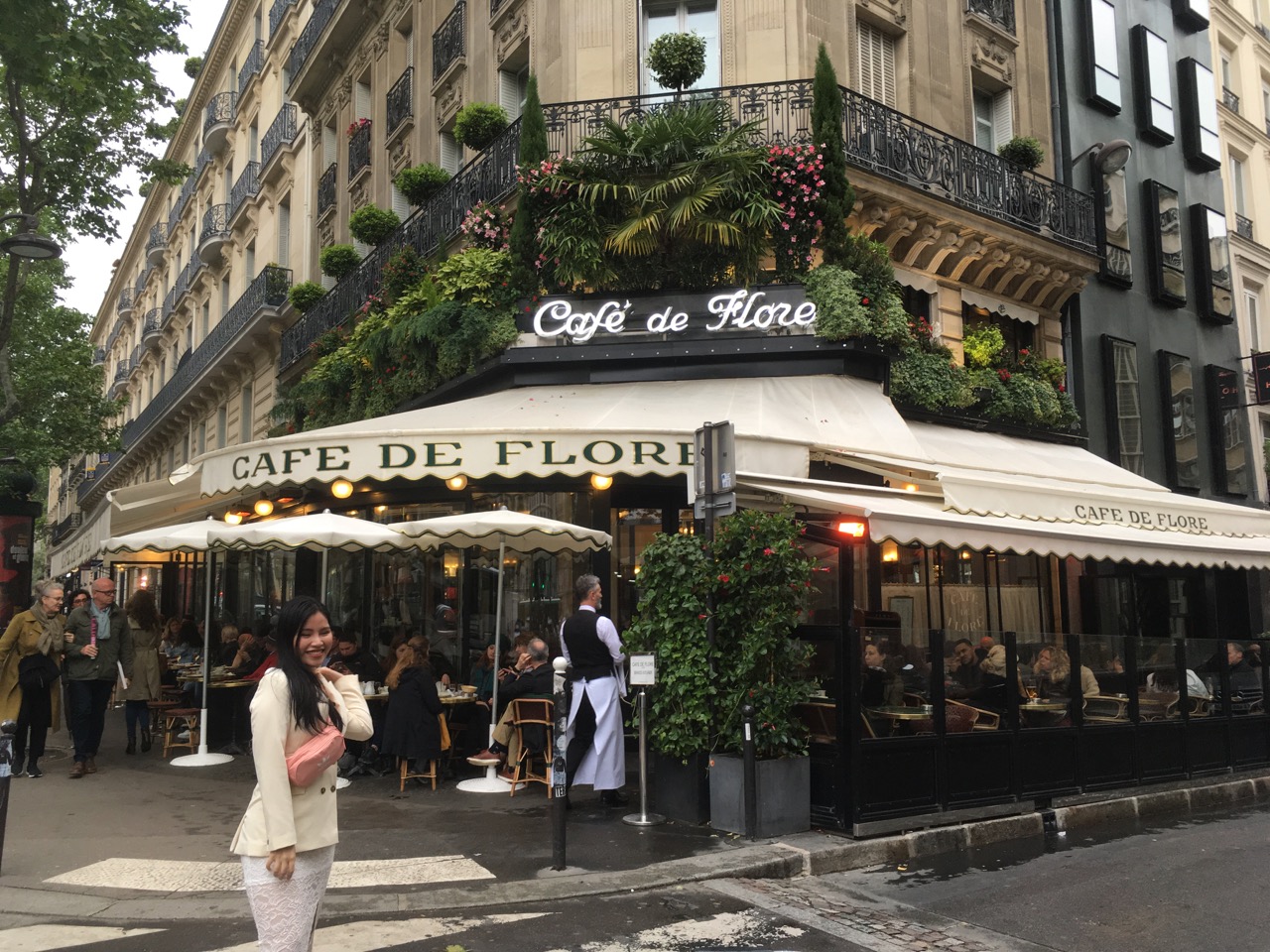 Café de Flore（花神咖啡）