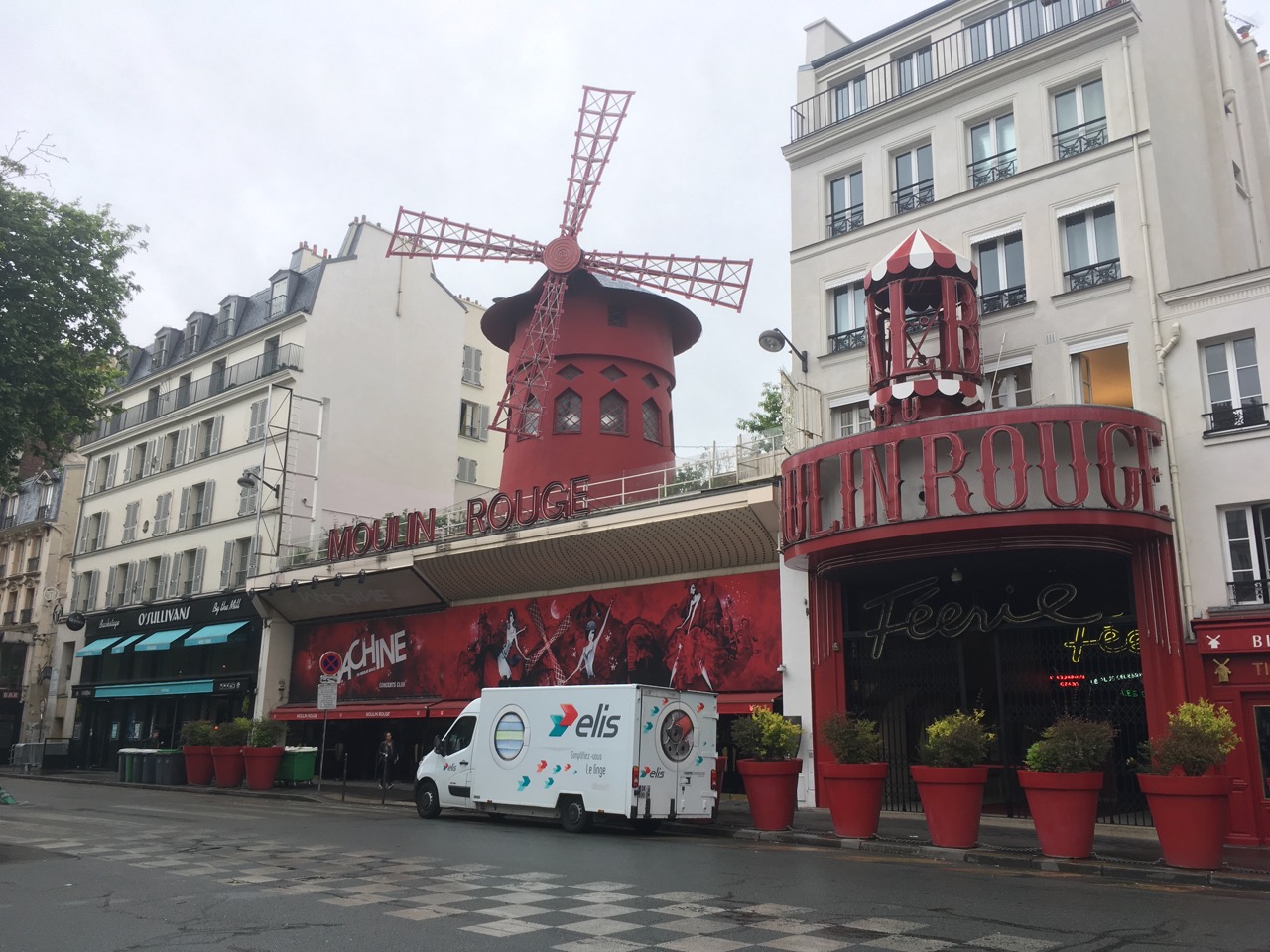 红磨坊(Moulin Rouge)